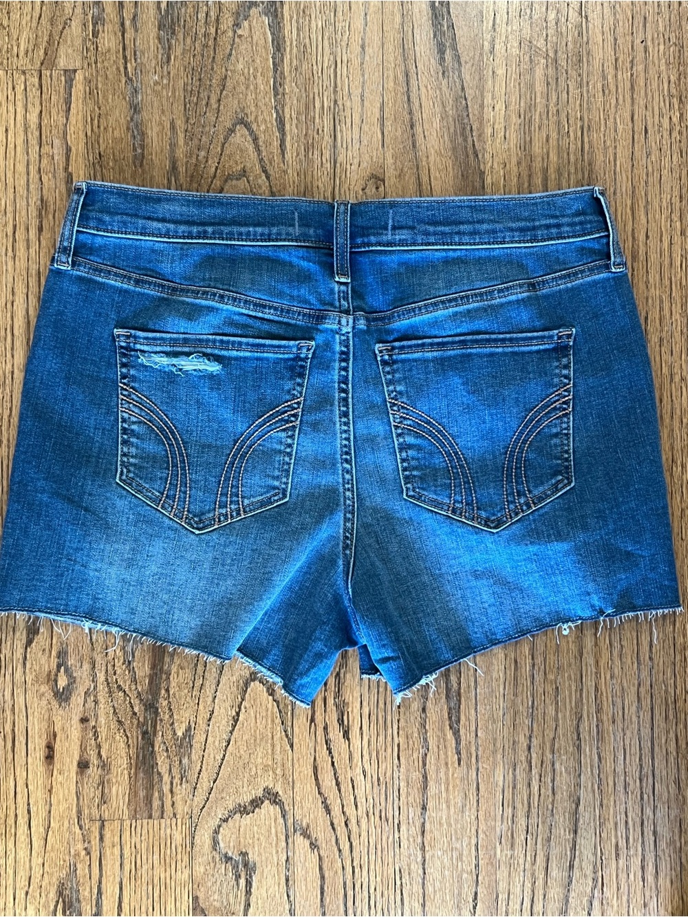 Hollister Distressed Blue Denim Jean Shorts - Picture 2 of 6